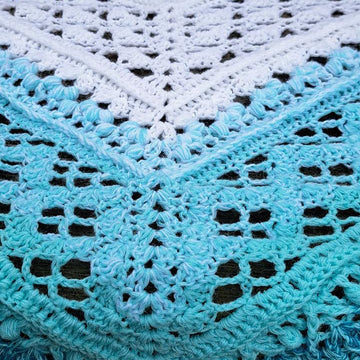 Triangular Scarf "Eos"