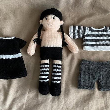Wednesday Addams with removable clothes