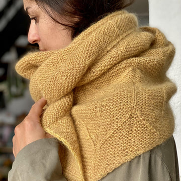 Tokyo shawl