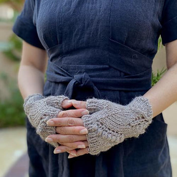 #317 Sylvie Fingerless Gloves