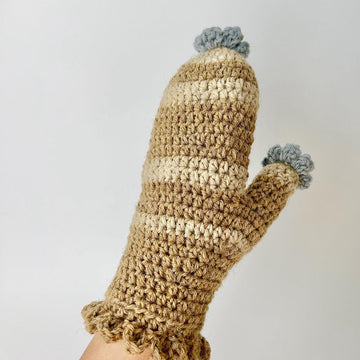 Flower point Mittens