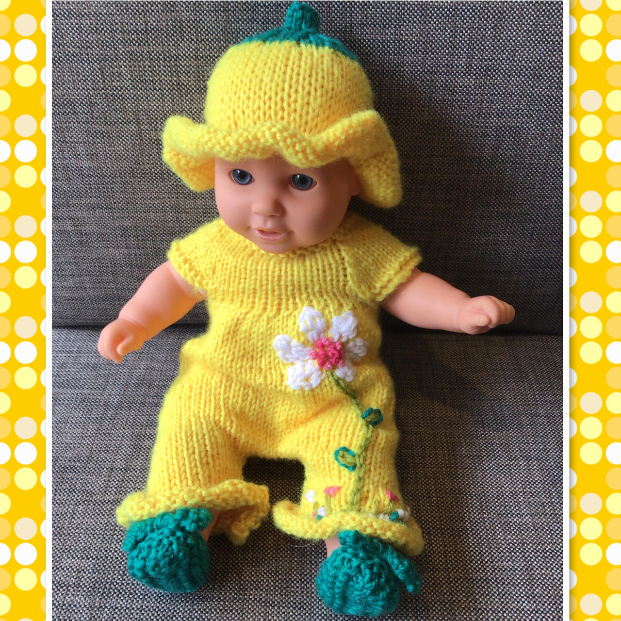 Dolls clothes cute knitting outfit Buttercup Buffy