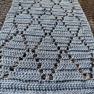 Paragon Table Runner