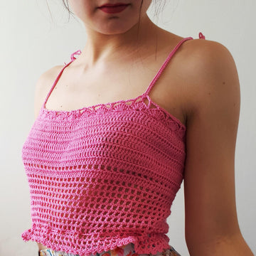 Sneaky top