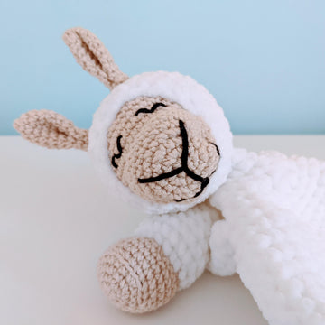 Sleepy Llama Comforter, Llama Lovey