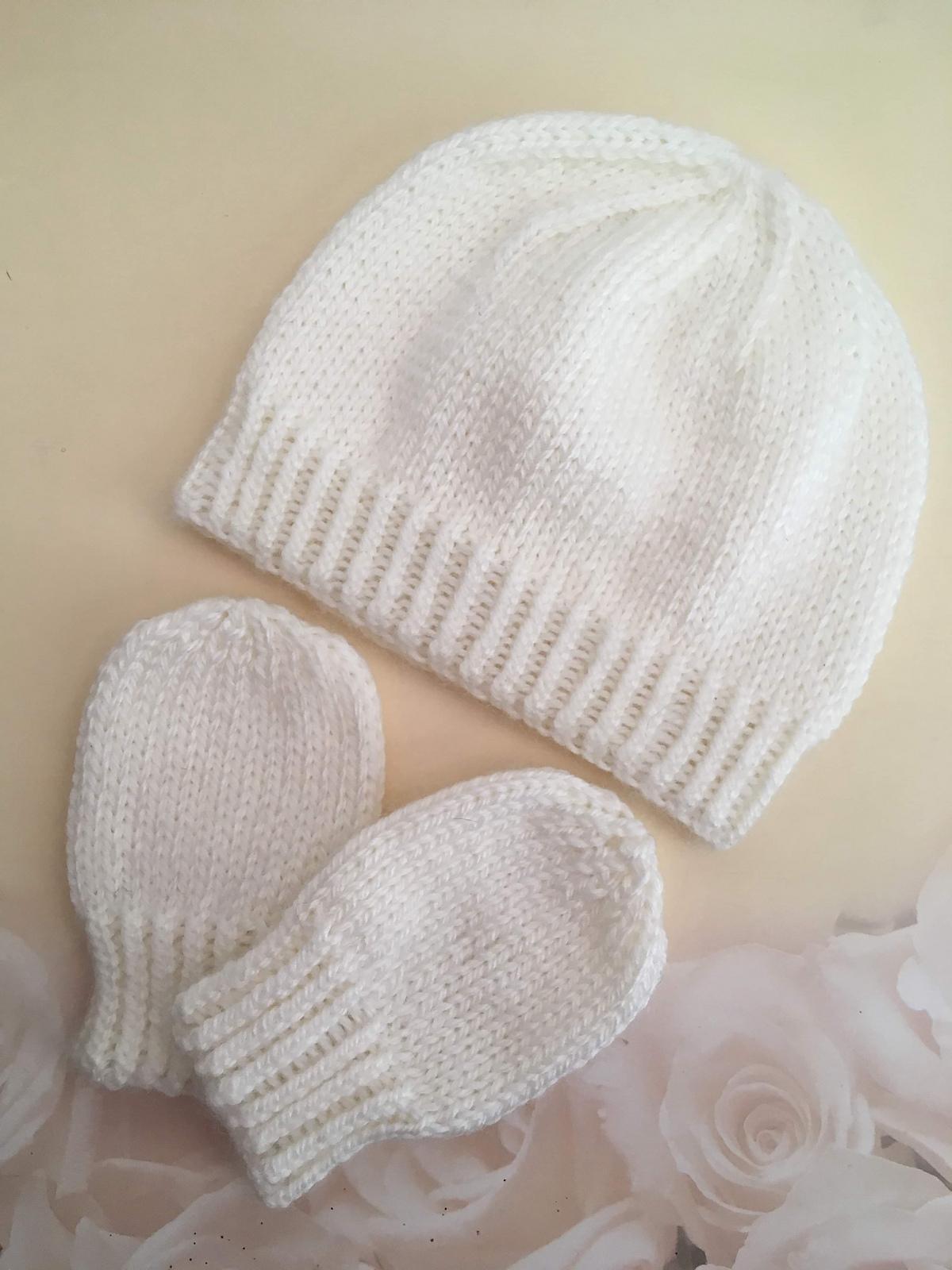 Royal Baby Hat and Mitts