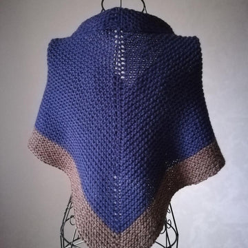 Outlander inspired Claire Navy blue brown shawl knittin pattern