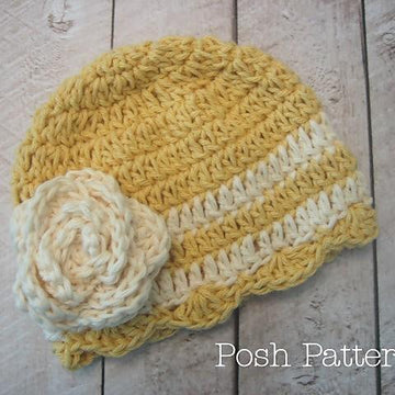 Petal Edge Beanie With Flower 261