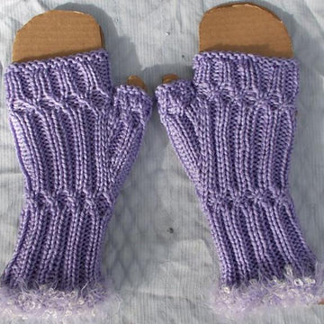 Elegant Ribbed Mitts