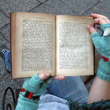 Reading Mitten