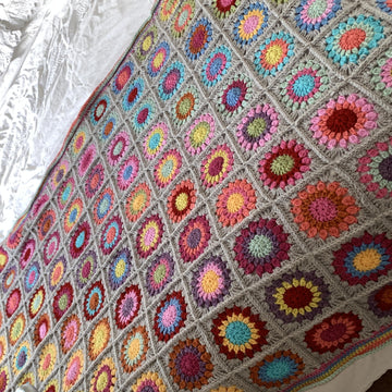 Starburst Rainbow Blanket
