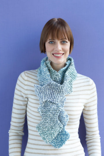 Coastal Zig Zag Scarf in Lion Brand Homespun - 80950AD