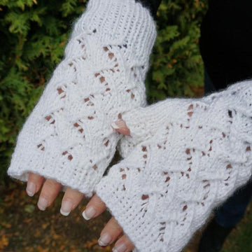 Lace Fingerless Mittens