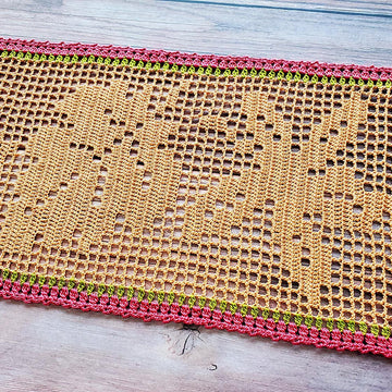 Fall Leaves Table Runner