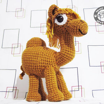 Amigurumi Camel Caelyn