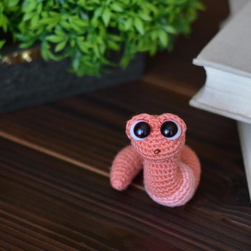Angry Worm and Happy Snake