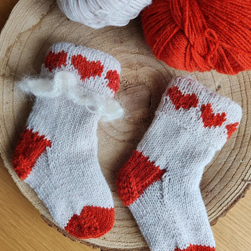 Heart Me Out socks