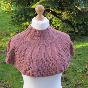 Strickanleitung Zopf-Schulterwärmer und Handstulpen