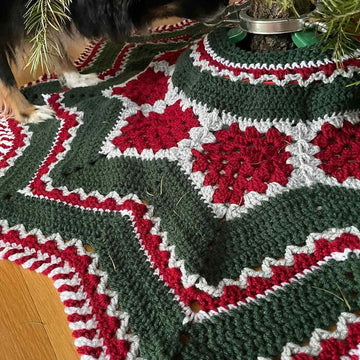 Winter Embers Tree Skirt