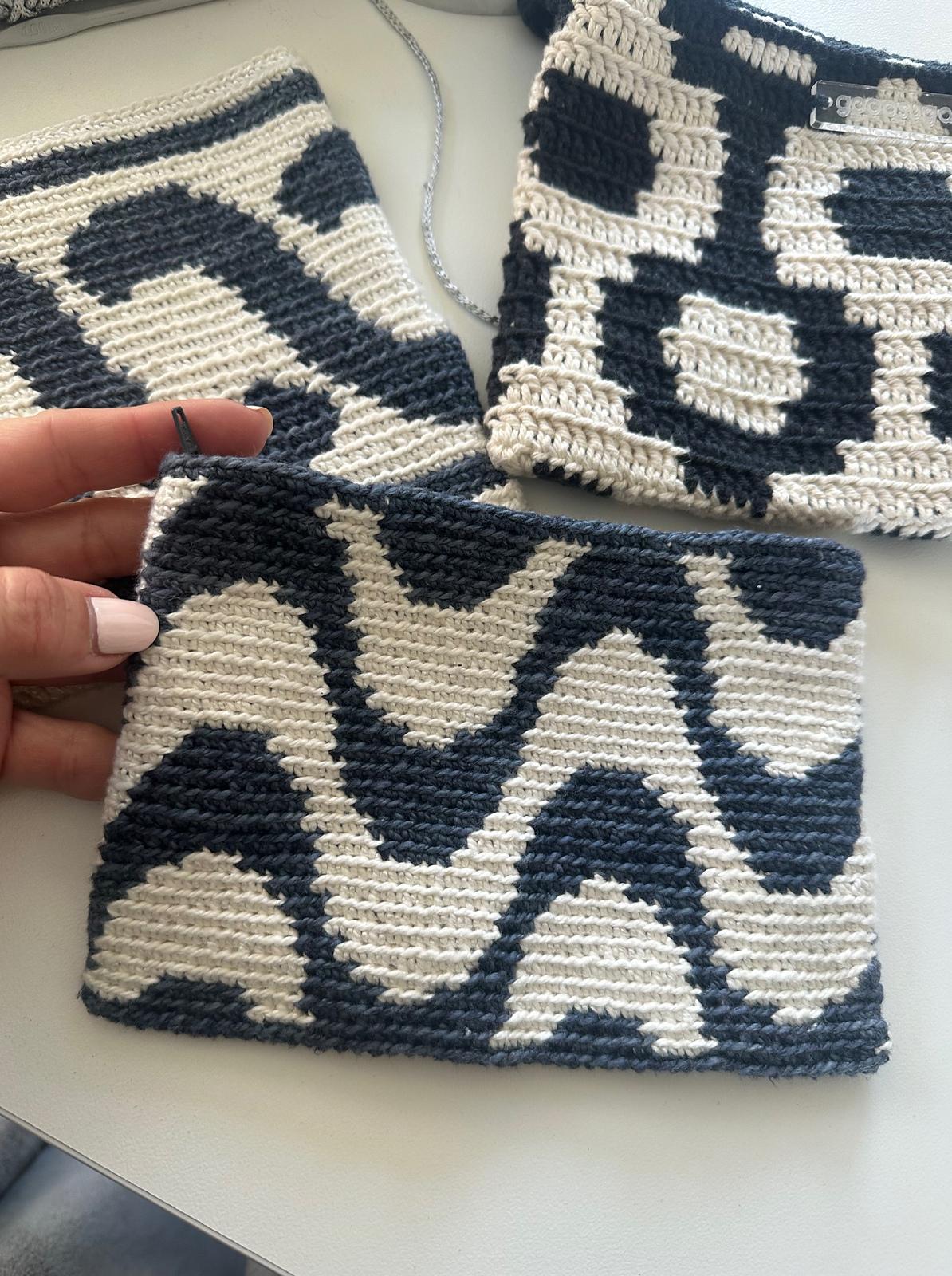 Onda Waves Pouch