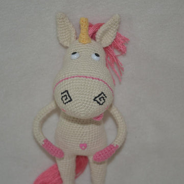 Fluffy the unicorn toy