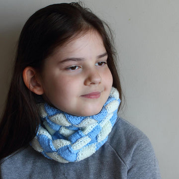 Statement Entrelac Cowl