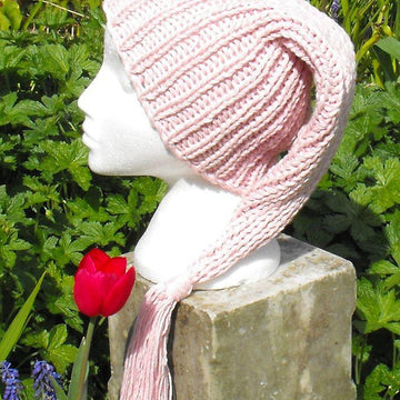 WEE WILLY PINKY SUPERFAST PIXIE SLOUCH KNITTING PATTERN - MADMONKEYKNITS