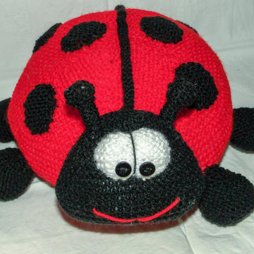 Nina the ladybug Magicalknit