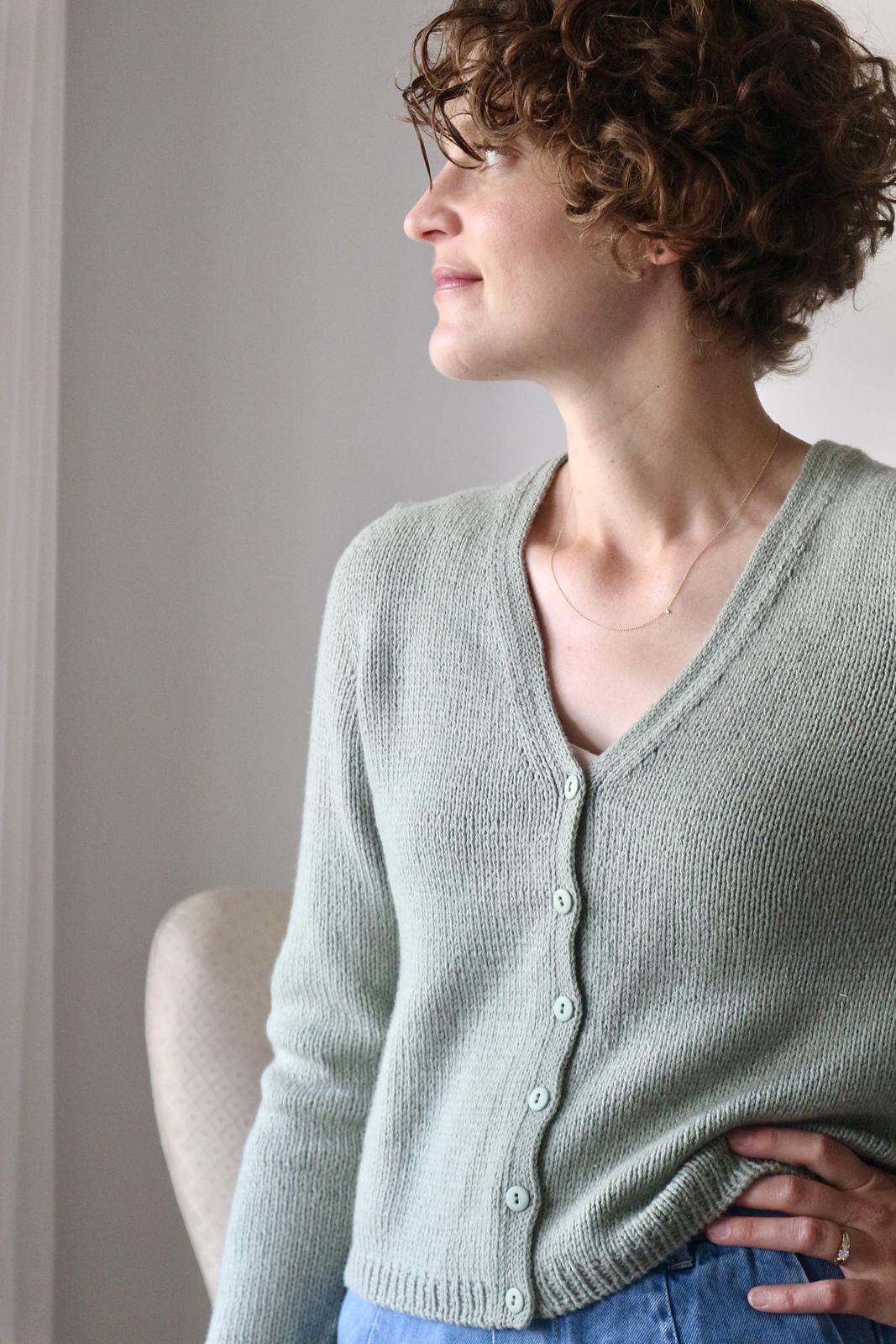 Smultron V-neck