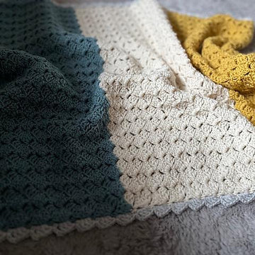 Waves of Squares blanket