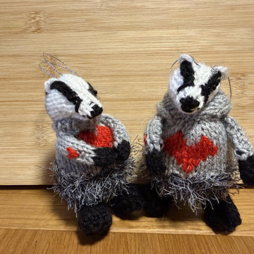 Mini Badger Wearing Valentine’s Day Jumper/Hoodie Ferrero Rocher/Lindor Cover/Hanging Decoration Knitting Pattern