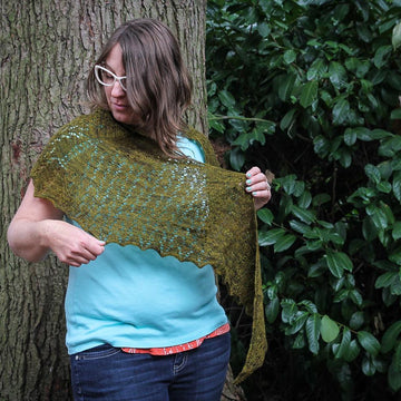 Mossy Bark Shawlette