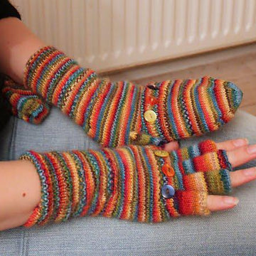 Smartphone friendly mitts