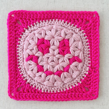 63 Smily Face Round Square Motif