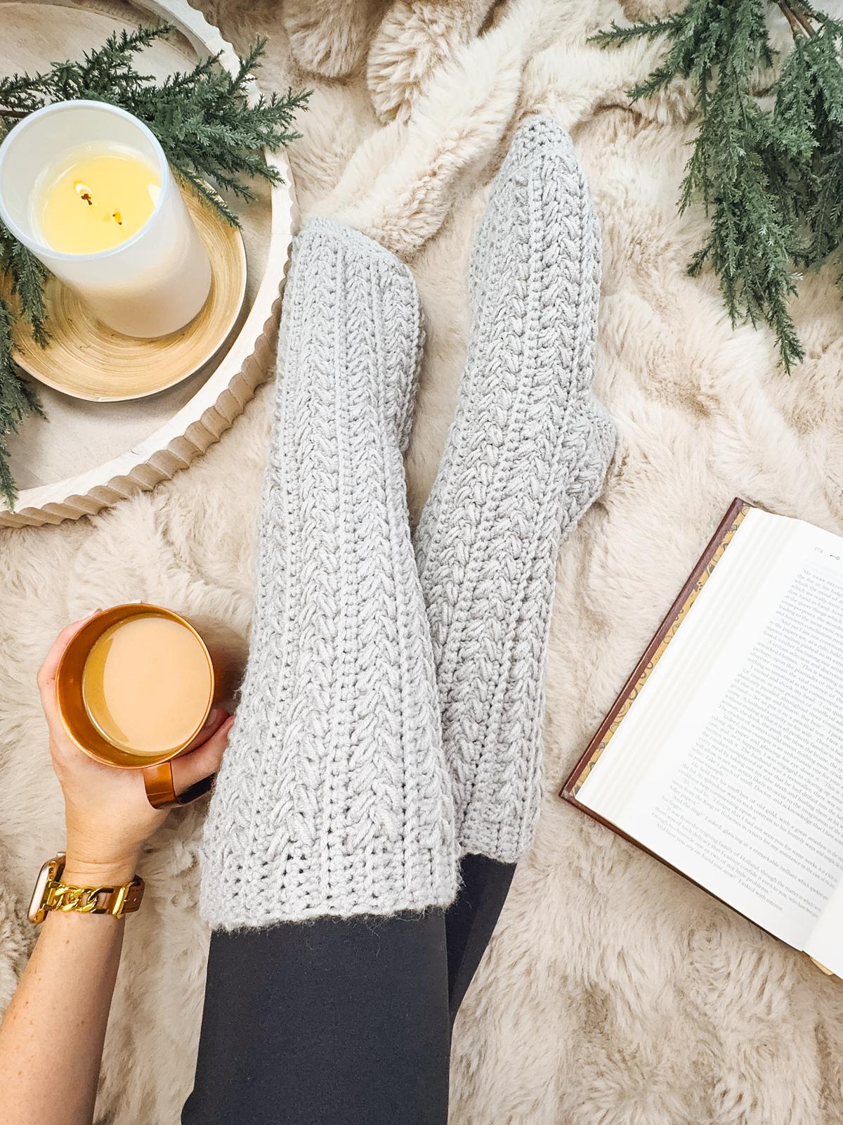 Snowdrift Wheat Slipper Socks