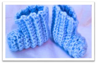 Solid Ribbed Baby Booties