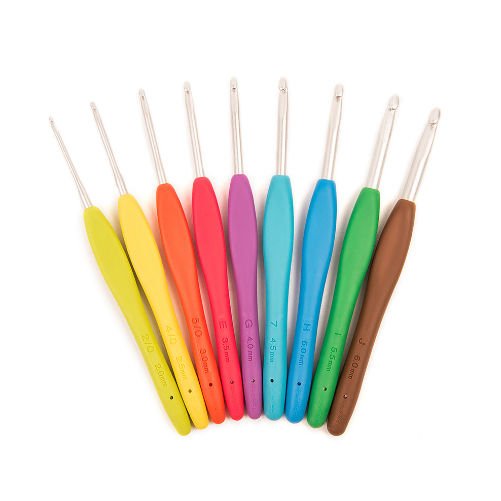 Clover Amour Crochet Hook Set