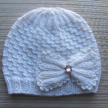 Small Drops Stitch Hat for a Girl