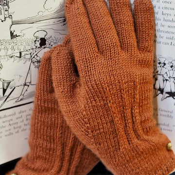 Turning Leaf Gloves