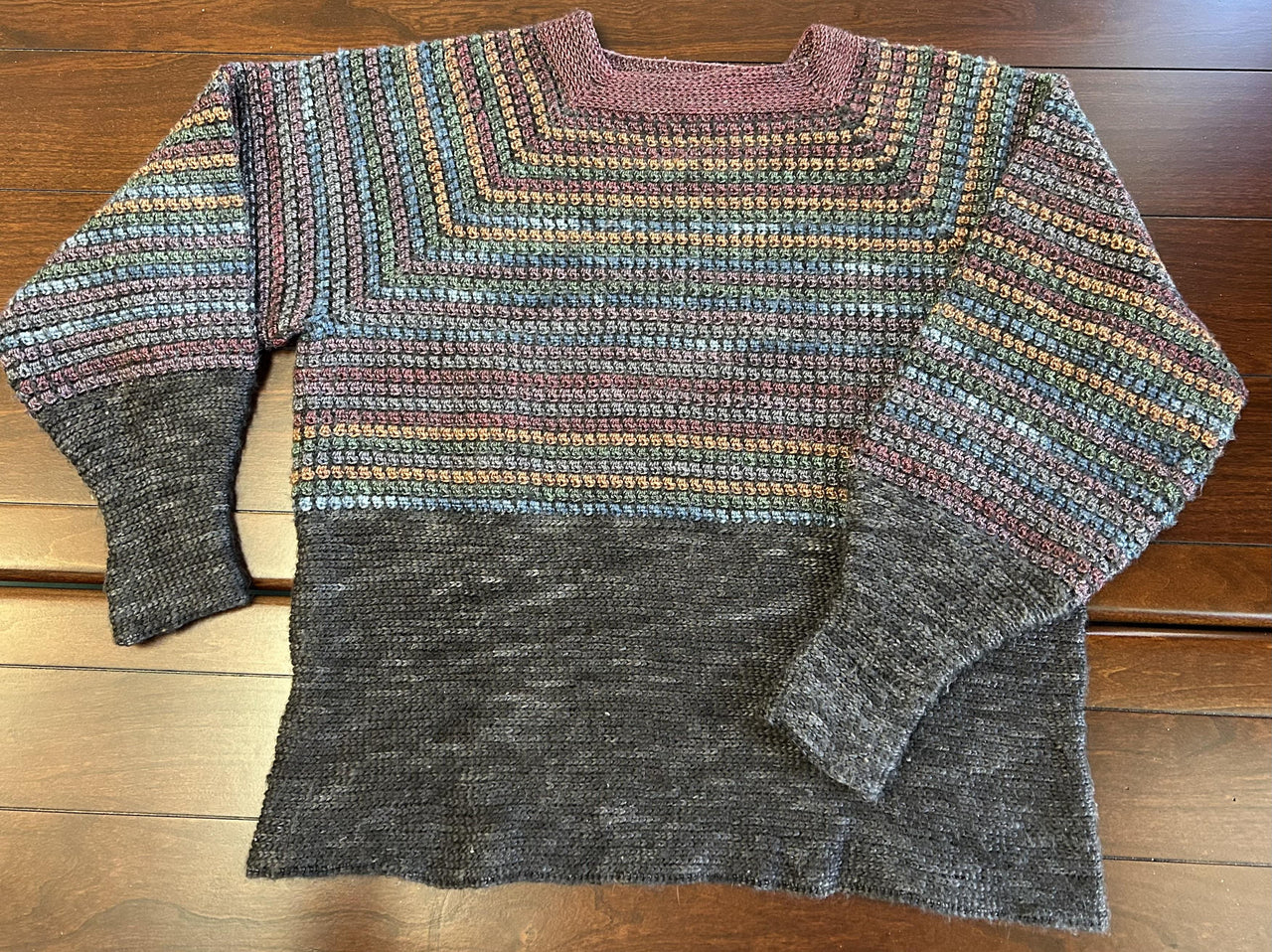 Caples Raglan Pullover
