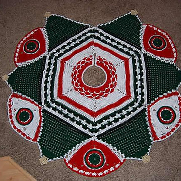 Tannenbaum Tree Skirt Design