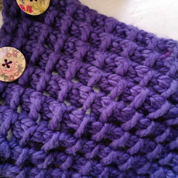 Cheery Chunky Cowl
