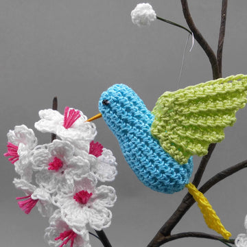 Little flying bird hanging decoration & flower pot stick - easy from scraps of yarn