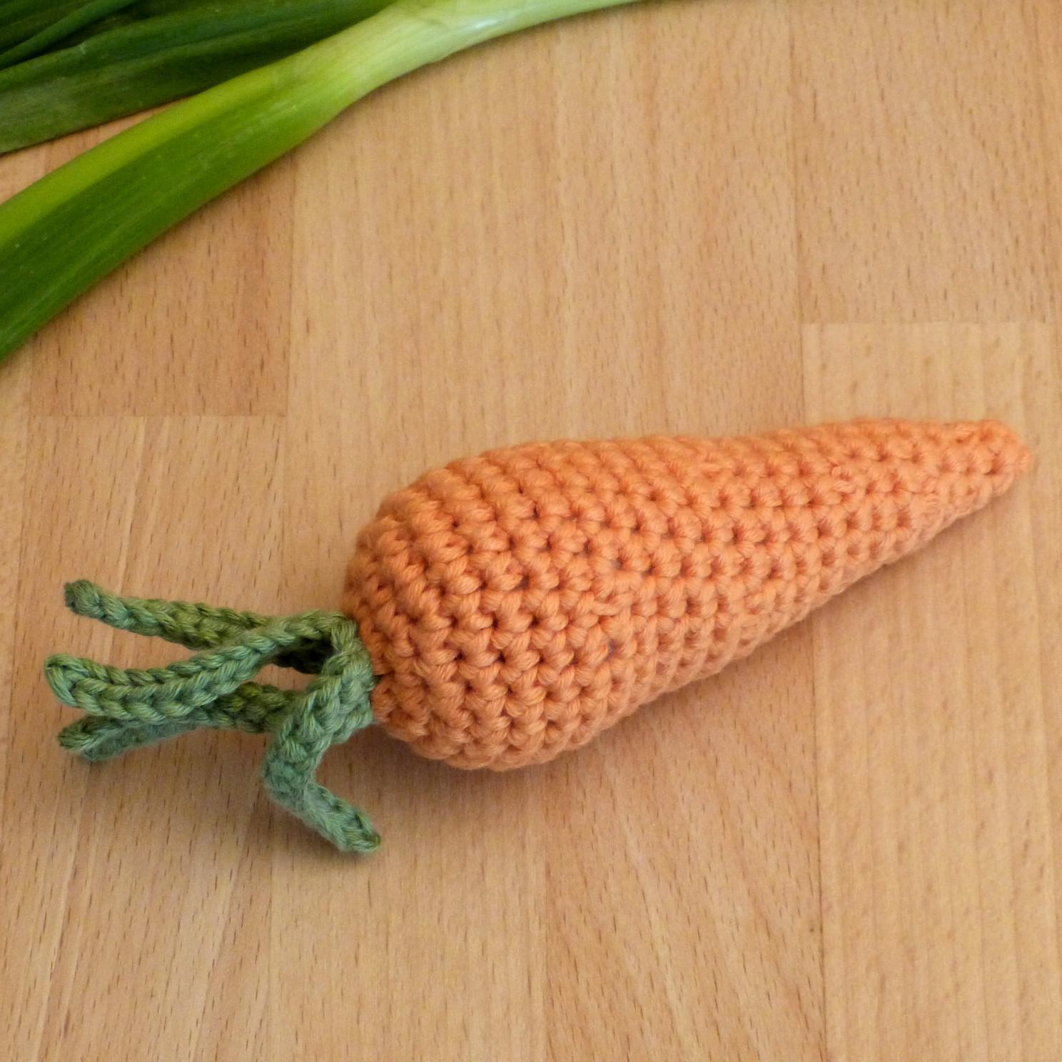 Carrot rattle