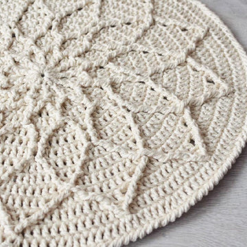 Minimalist Cabled Mandala