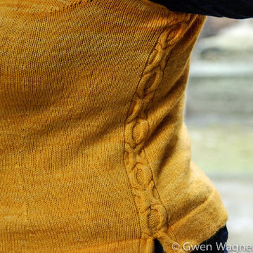 Curvy Cables Vest