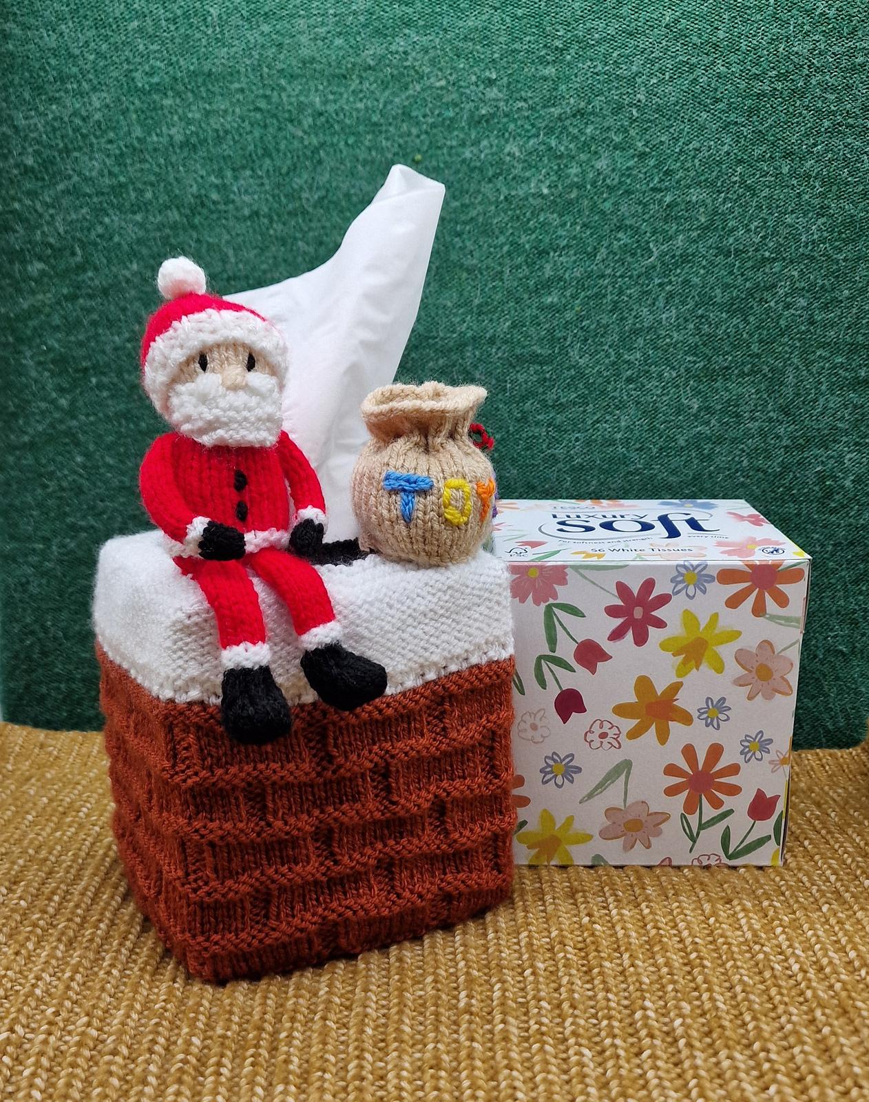 "Santa's Delivery" Tissue Box Cover