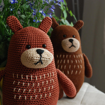 Blaise the big brown bear crochet pattern