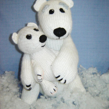 Toy knitting patterns - Knitted Polar bears, mother with cub, family toys