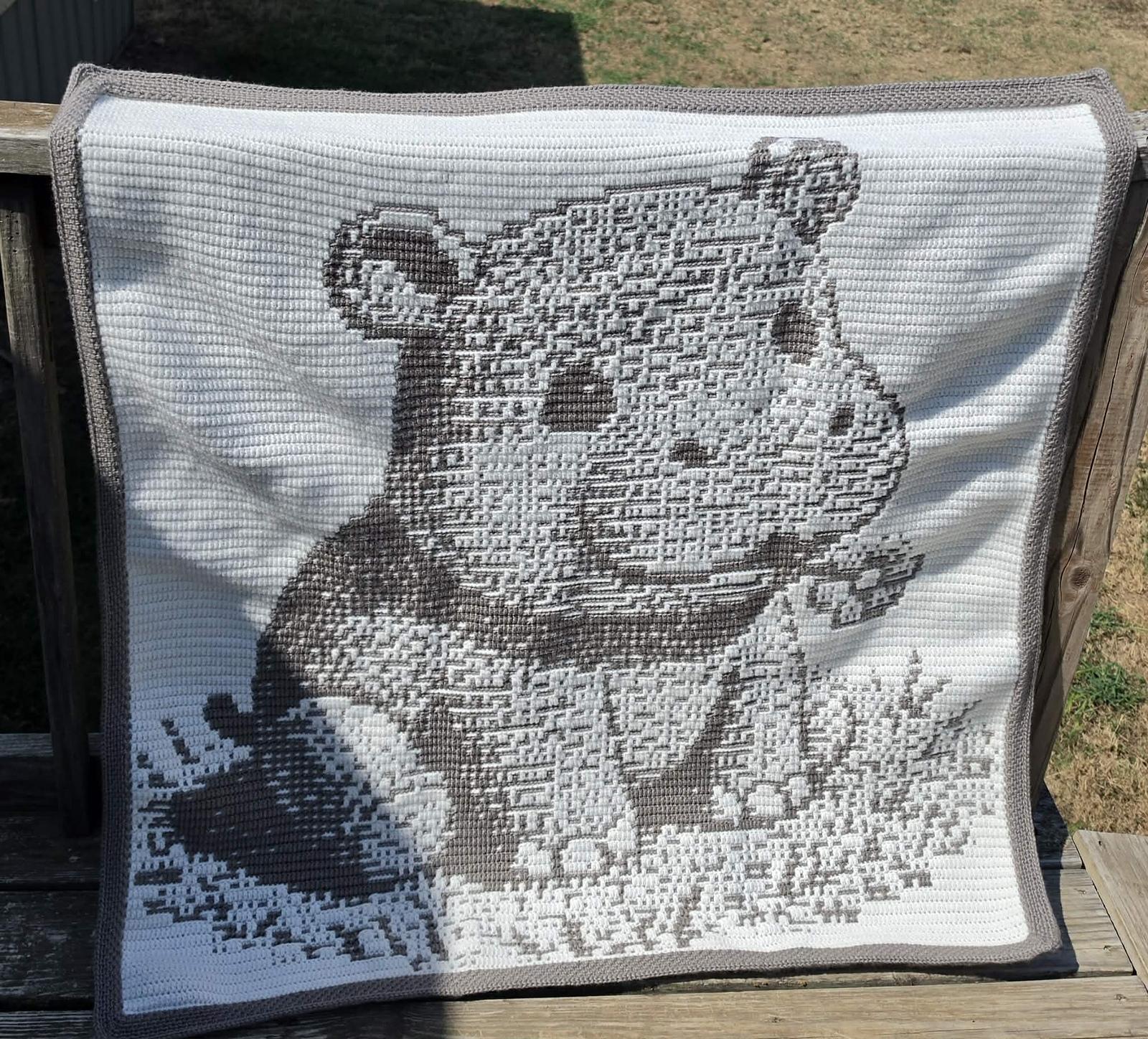 Mosaic  "BABY HIPPOPOTAMUS" baby crib